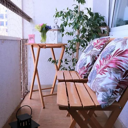 Cozy And Great Location By Cooee Apartments Warsaw Exterior photo